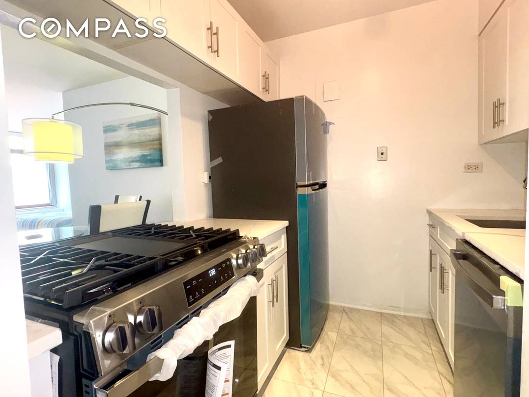 Brand new kitchen and updated bath as of Mid April.