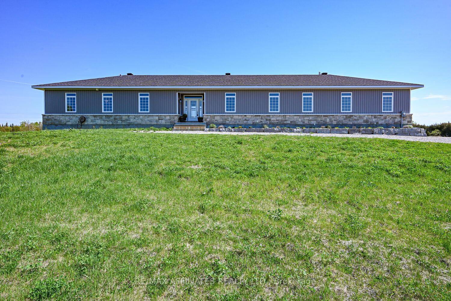 Welcome to 2064 Rosedale Rd.