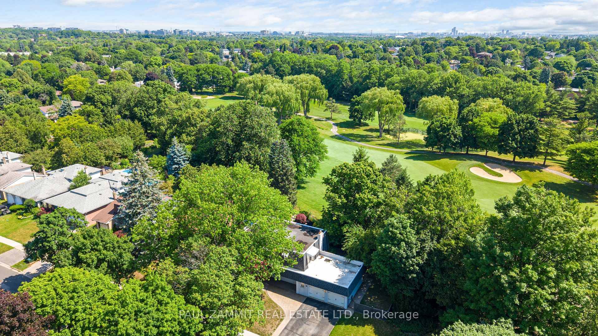 Totally Renovated 3187 SqFt of Total Living Space as per Mpac Approx 85 Foot Frontage Backing Onto Bayview Golf Course Ranked Top 100 Golf Courses In Canada Private Cul De ...