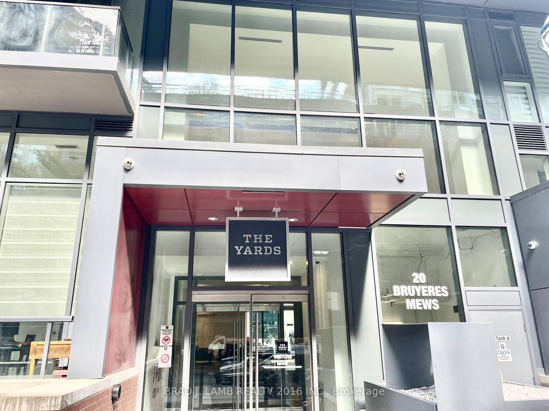 Female Landlord looking for single Female as a roommate.