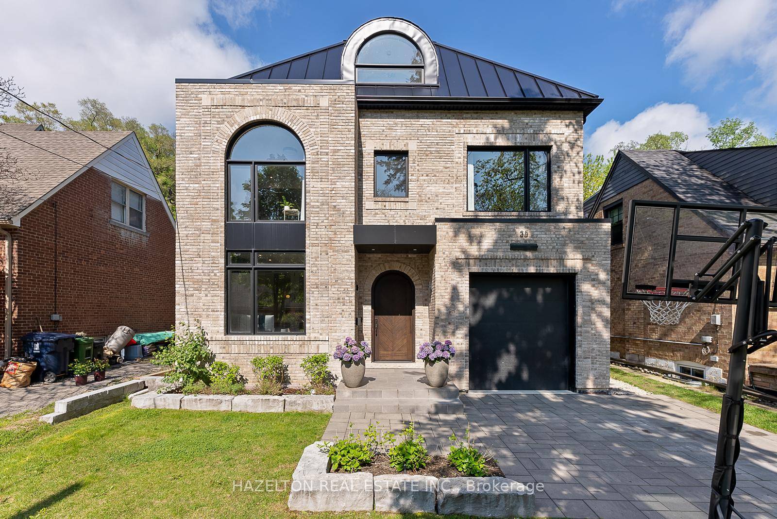 35 Worthington Cres could be the finest family home to come to the market in recent memory.