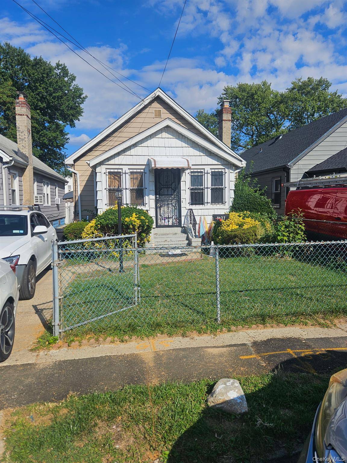 Beautiful 1 family in the desirable area of Queens Village this property is an oversize lot size of 32X150.