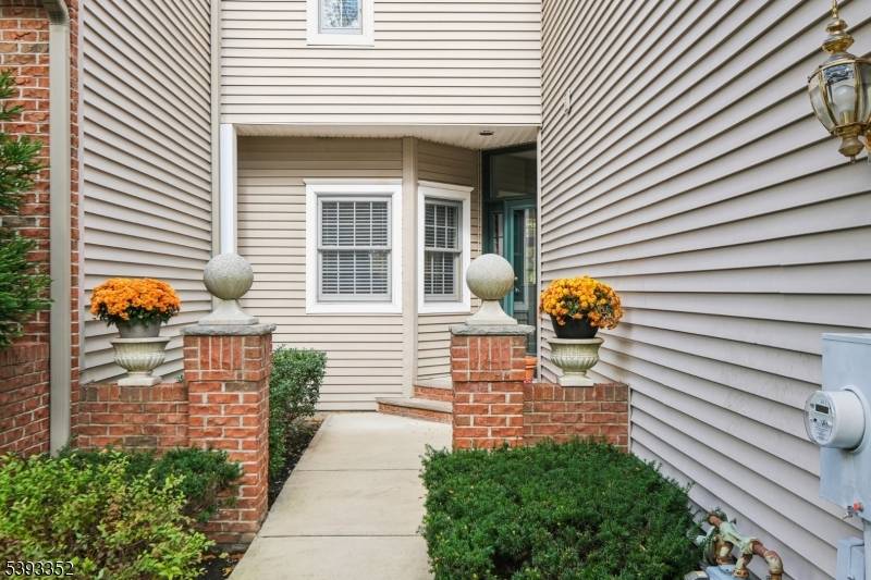 Don't miss this stunning and beautifully updated townhome situated in a prime location, surrounded by lush landscaping.