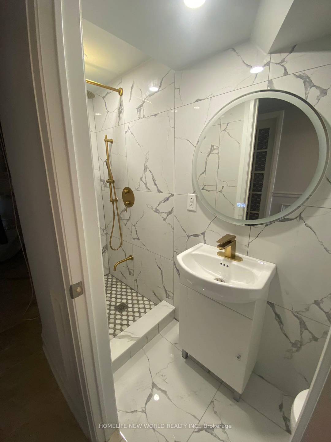 Looking for Female Roommate Only.