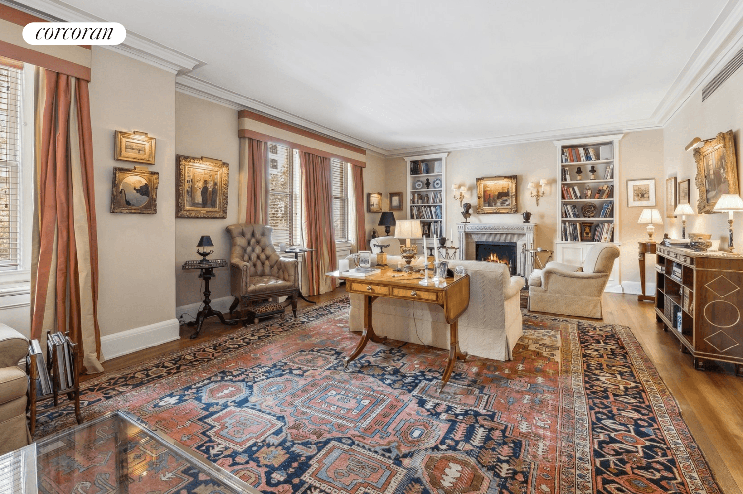 This unique and oversized 1 bedroom convertible 2 residence is nestled in the heart of Lenox Hill.
