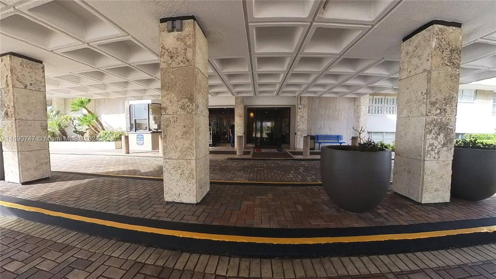 Stunning 1 Bedroom Waterfront Condo with Resort Style Amenities 1965 S Ocean Dr, Unit 7E, Hallandale Beach, FL 33009 Discover unparalleled luxury and convenience in this beautifully located 1 bedroom, ...