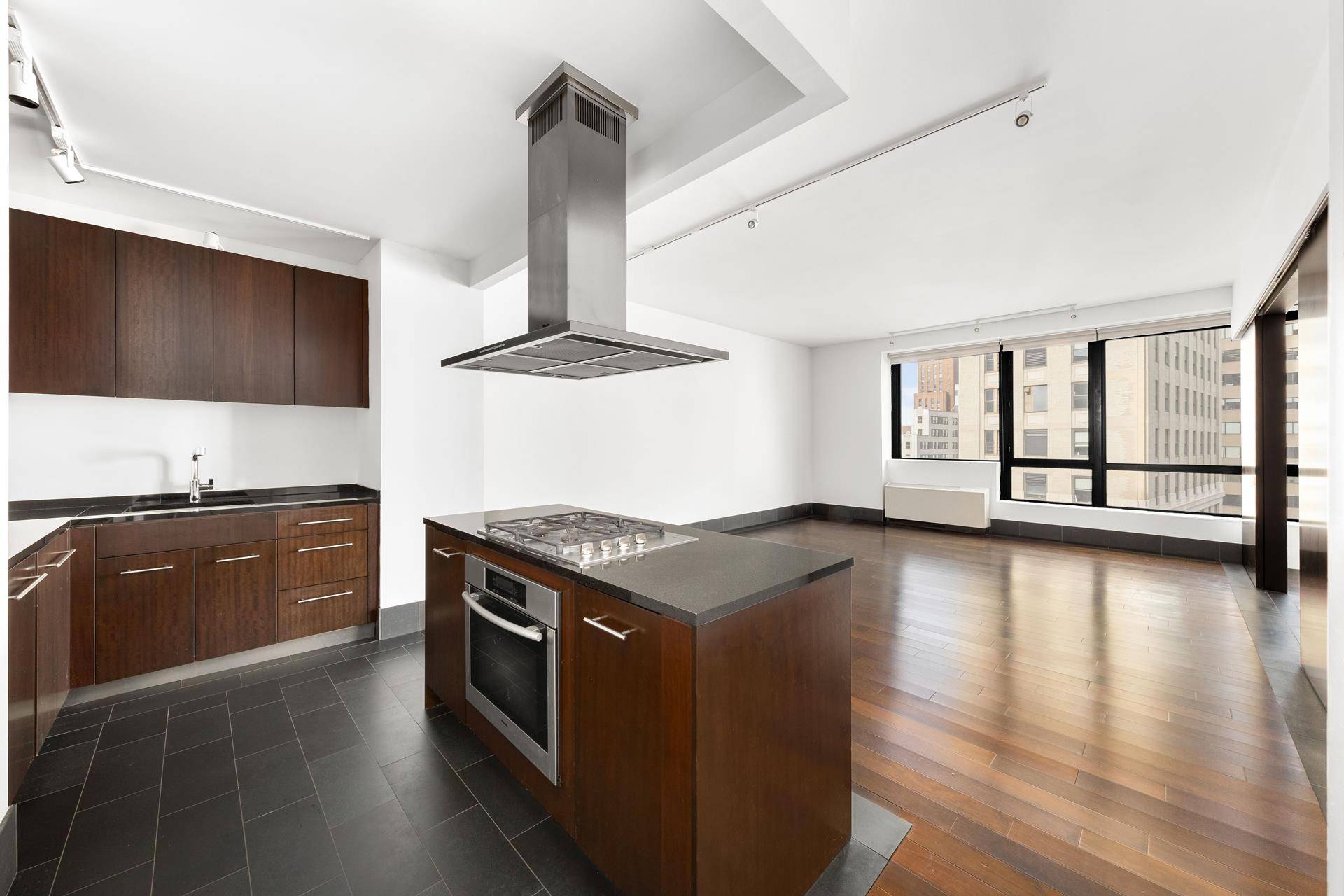 Best priced penthouse level residence at 40 Broad Street !