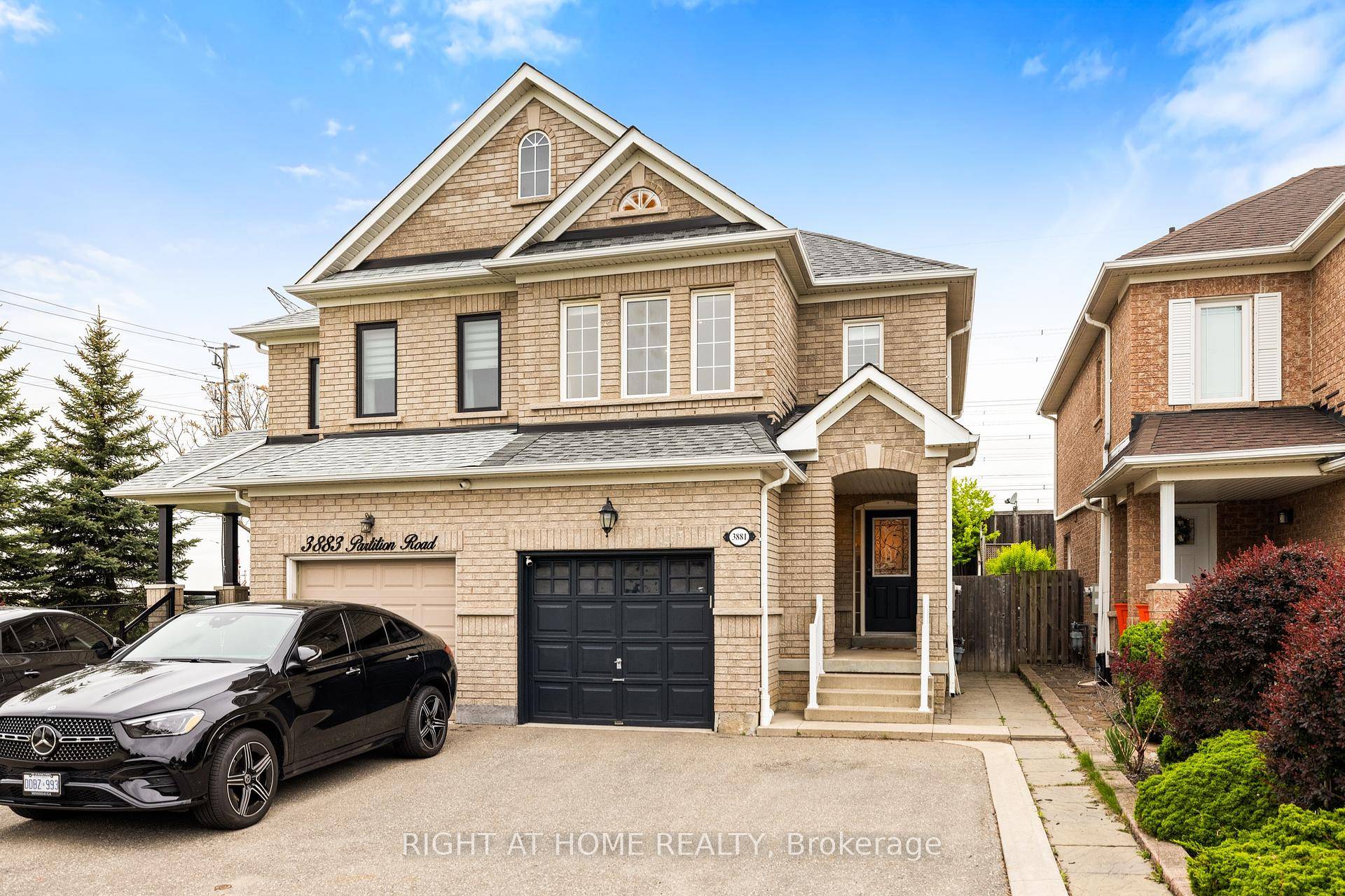 Welcome to this gorgeous furnished 3 1 bedroom freshly painted home tucked away on a quiet, family friendly crescent in the highly sought after Lisgar community !