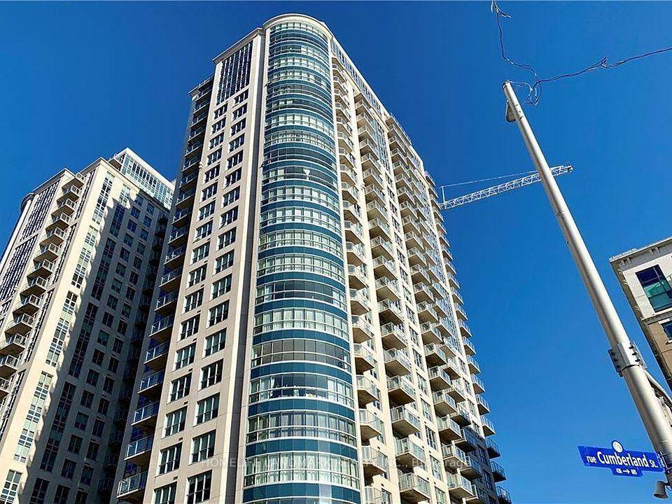 This Stunning Sub Penthouse 1 Bed, 1 Bath Condo Offers Modern Upgrades And Is In Excellent Condition.