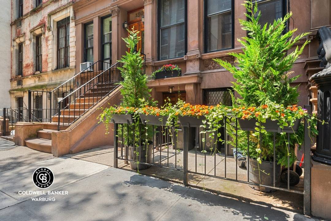 Coldwell Banker Warburg is pleased to present the exclusive offering of 132 West 73rd Street, a historic 5 story plus finished basement brownstone located in the heart of Manhattan's Upper ...