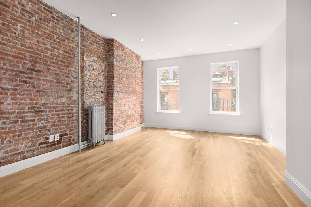 Welcome to your sun drenched one bedroom home in the heart of the West Village a rare Sponsor unit, which means no board approval is required, making your purchase quick ...