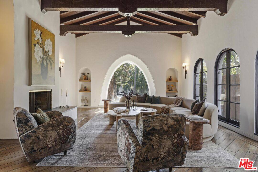 1641  N Ogden Dr 5BR Hollywood Hills East La