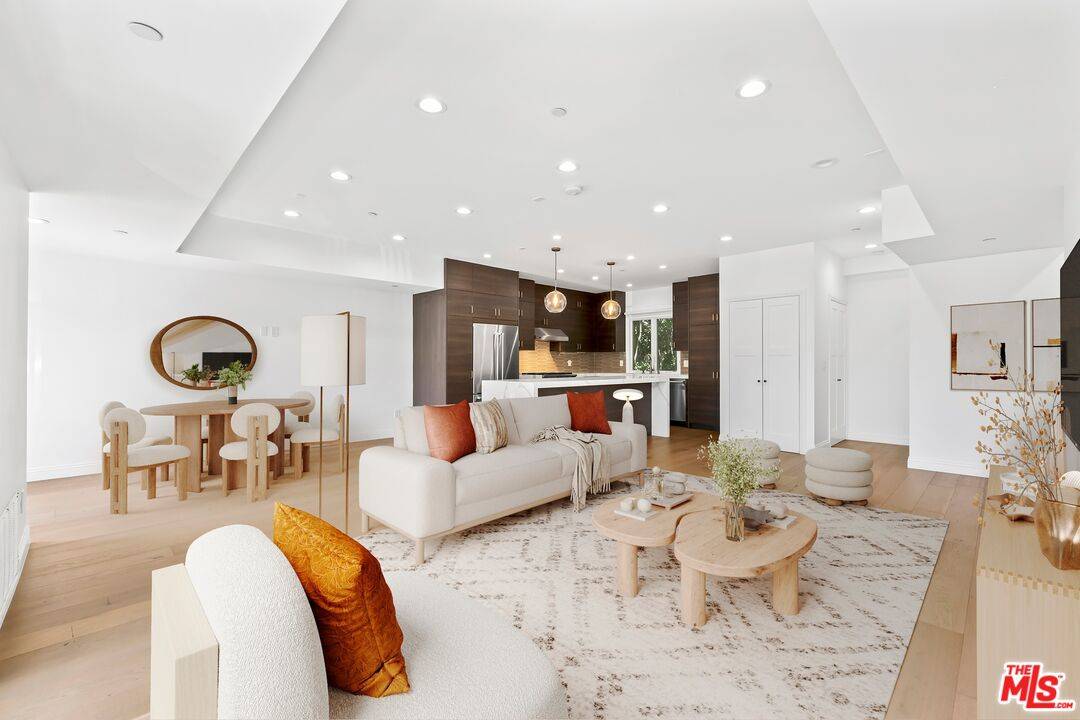 7365 Waring Ave 3BR Hollywood Hills East La