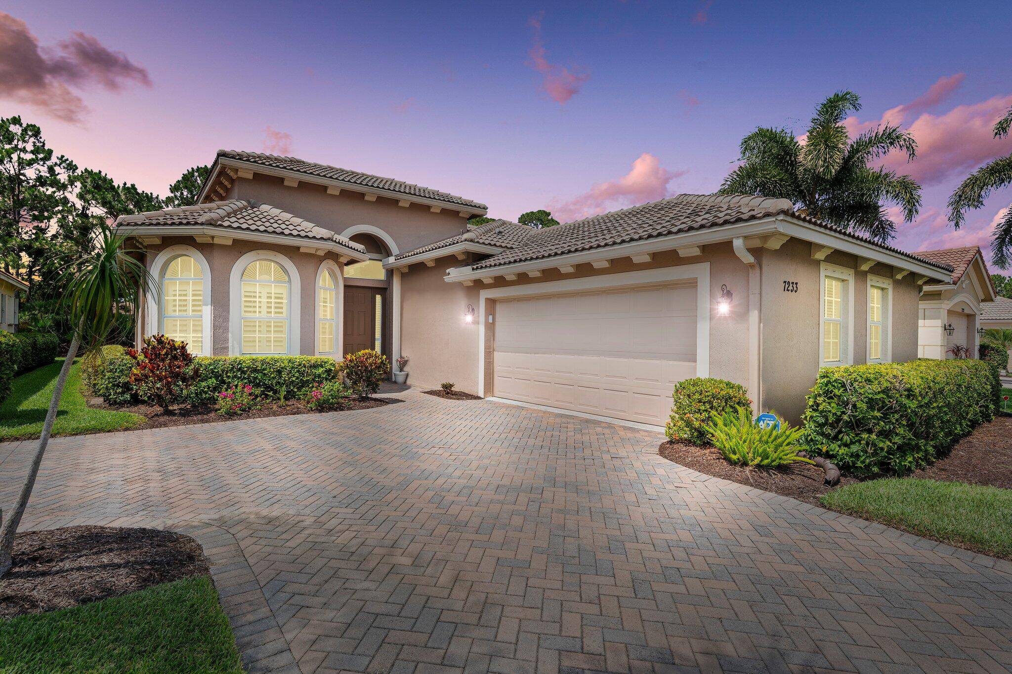 Immaculate 3 Bedroom Home in Sought After PGA Village Golf Community !