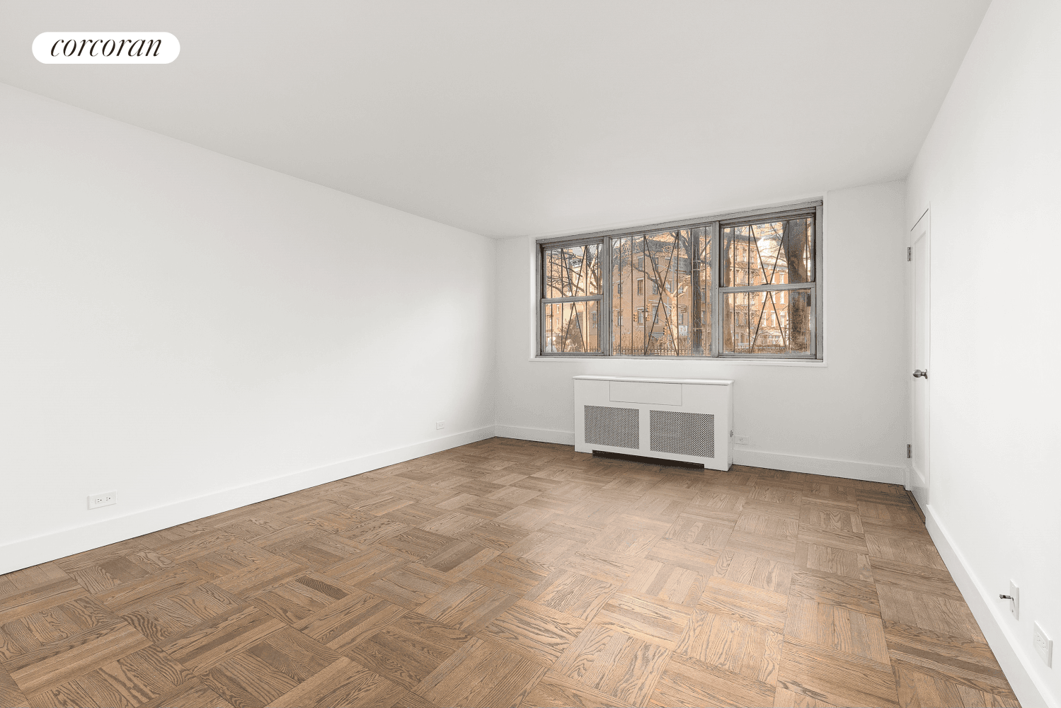 Newly renovated, cozy and charming best describes 2 Horatio Street, 1S, a Bing amp ; Bing studio located right in the heart of the West Village with beautiful views of ...