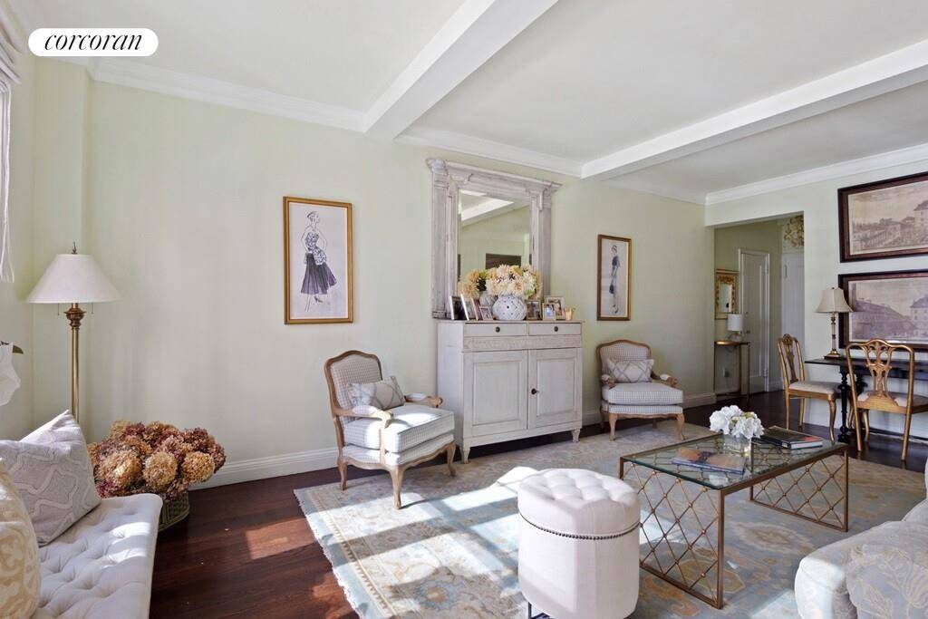 Move right in to this impeccably renovated 1 bedroom 1.