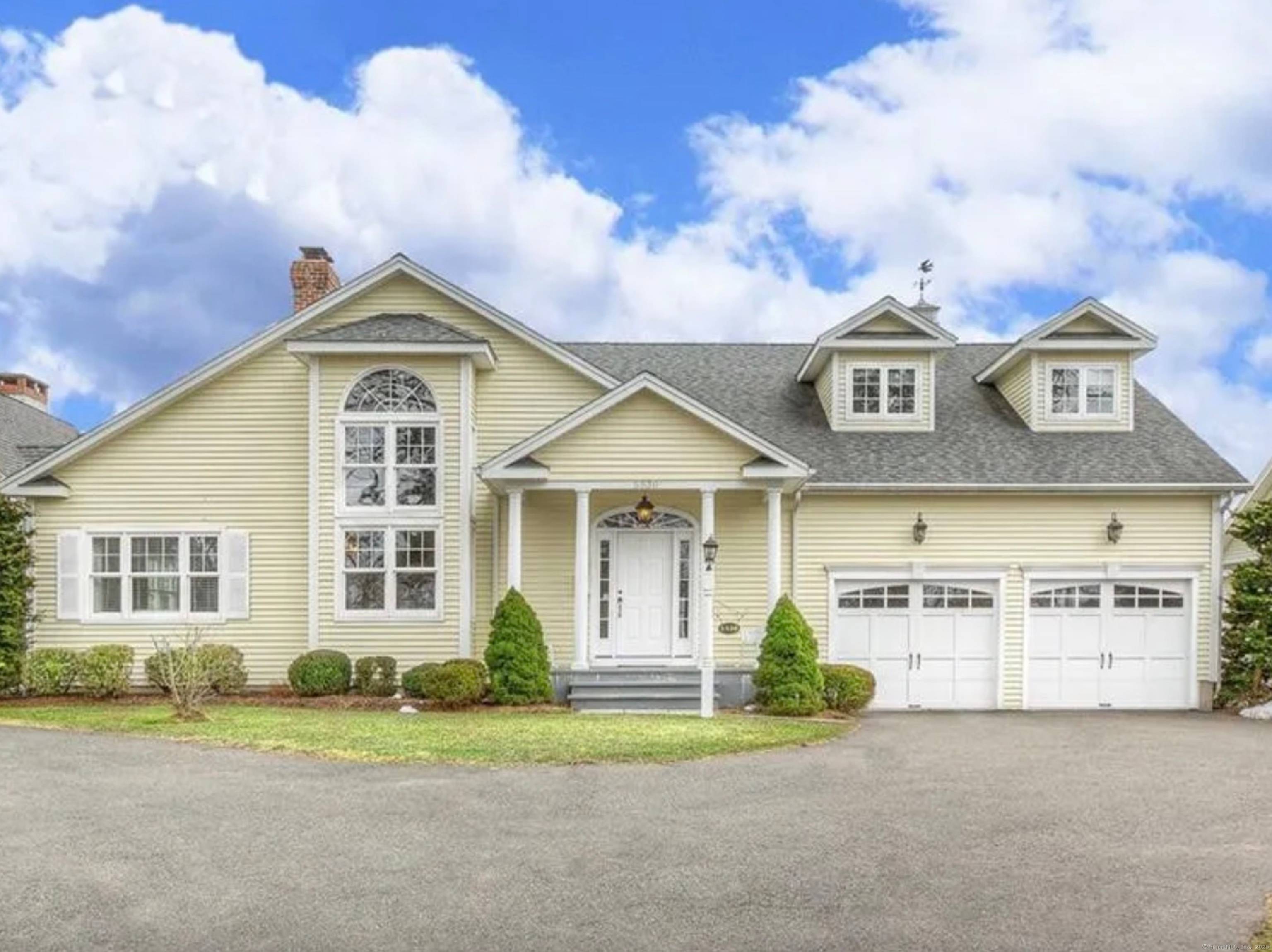 HIGHLY DESIRABLE LOCALE !