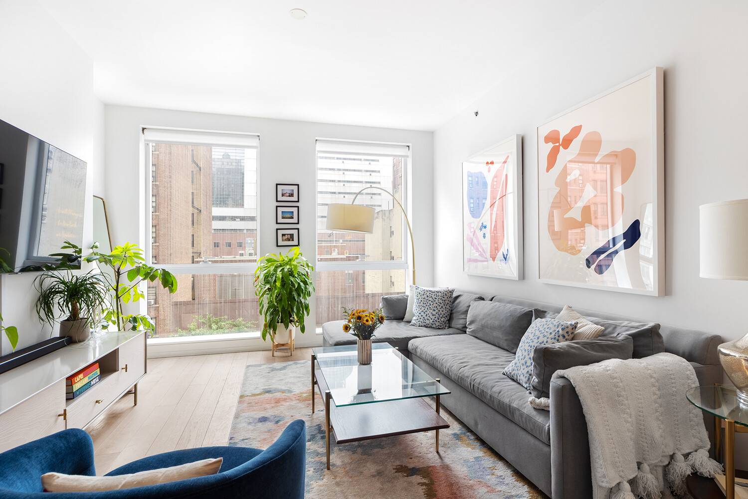 Bright, Modern 2 Bedroom Apartment 6C is a thoughtfully designed two bedroom, two bathroom home with open northern and southern exposures and a seamless, modern layout.