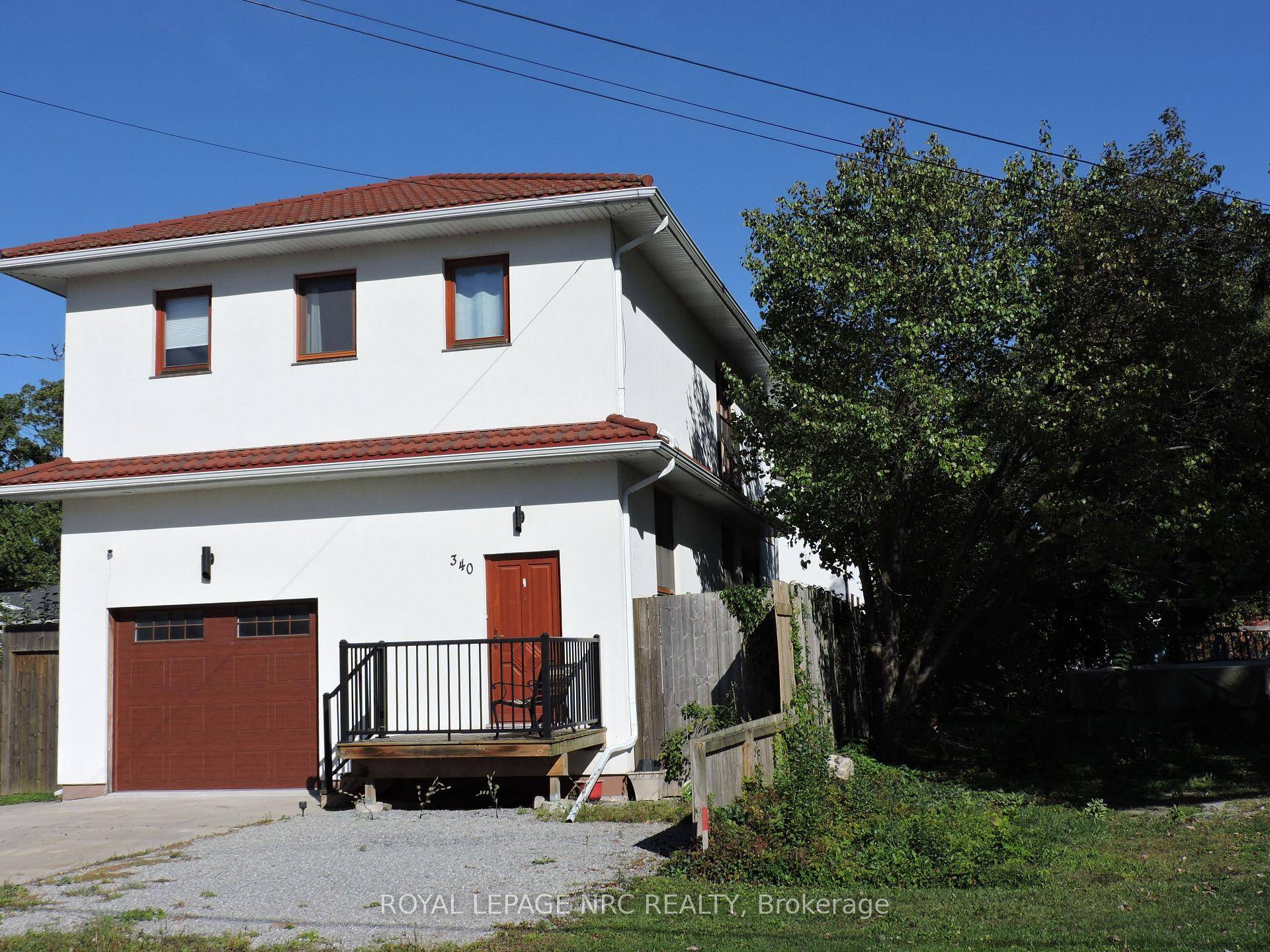 This custom built, energy efficient 3 bedroom, 3 bathroom home is walking distance to Crystal Beach's bustling center and the best sandy beach on Lake Erie.