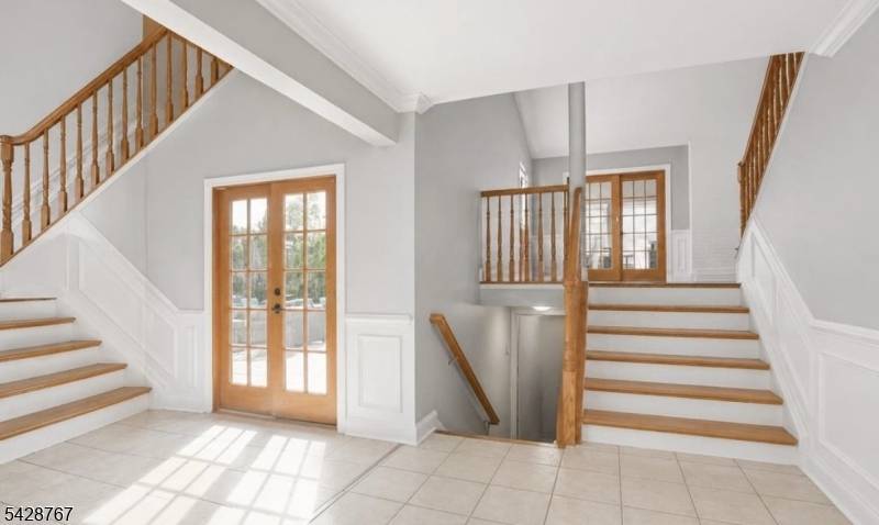 Beautifully maintained home offers an open floor plan.