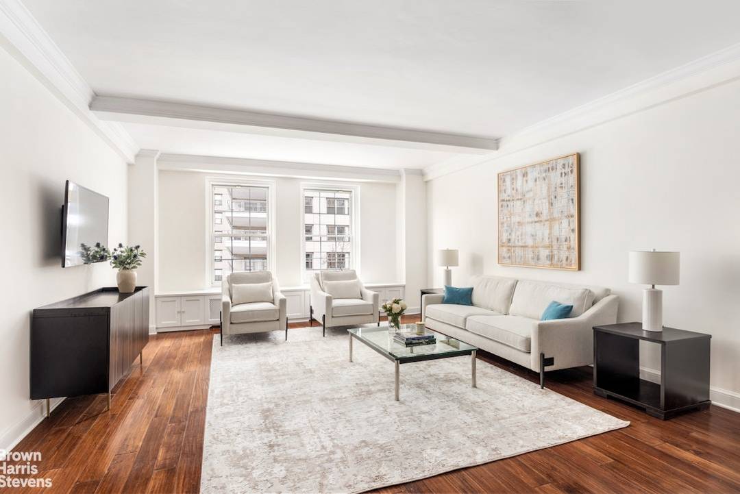 Located in the iconic 1 Fifth Avenue, this spacious one bedroom home is not to be missed.