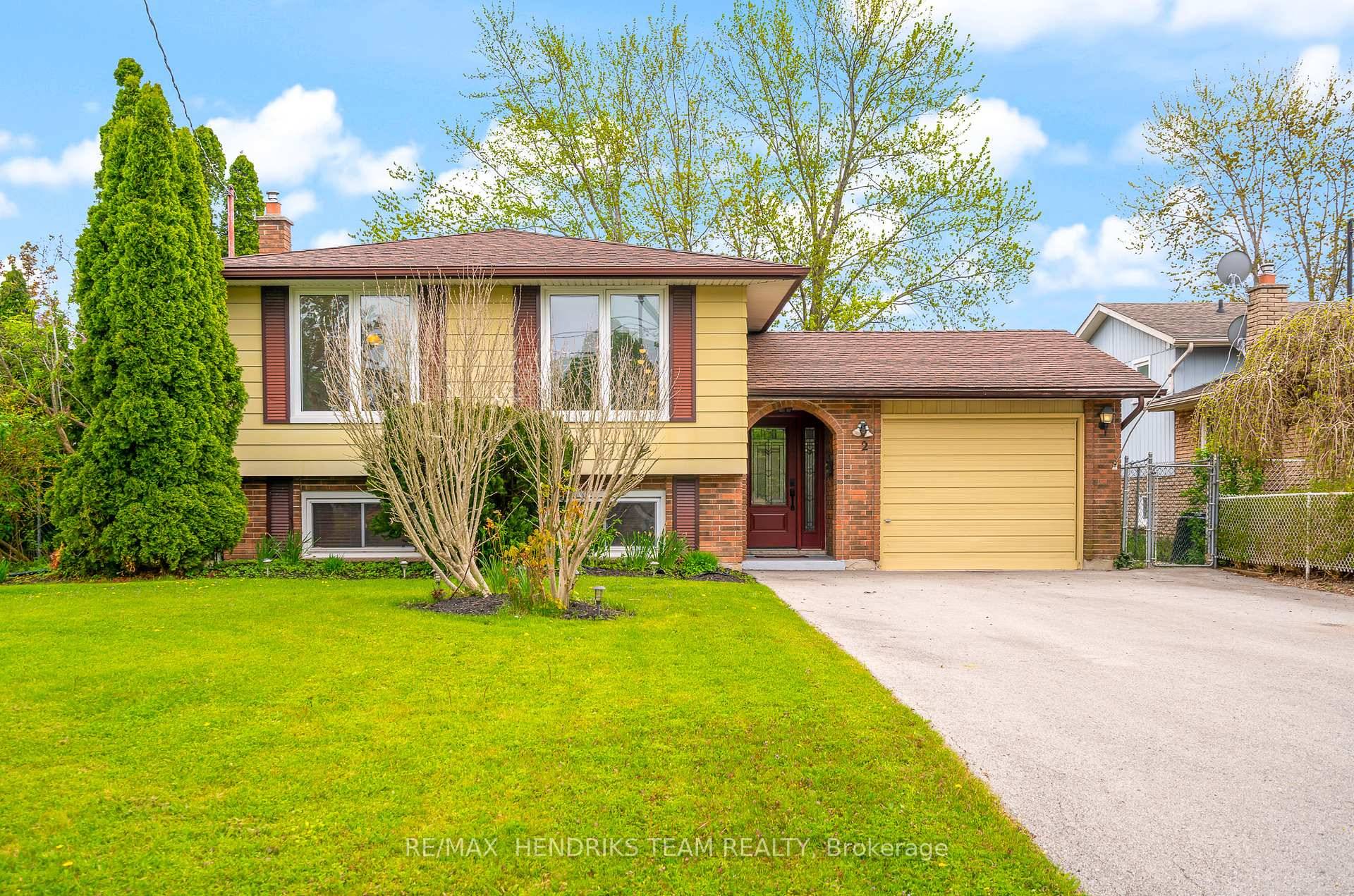 Welcome to 2 Acadia Crescent, St.