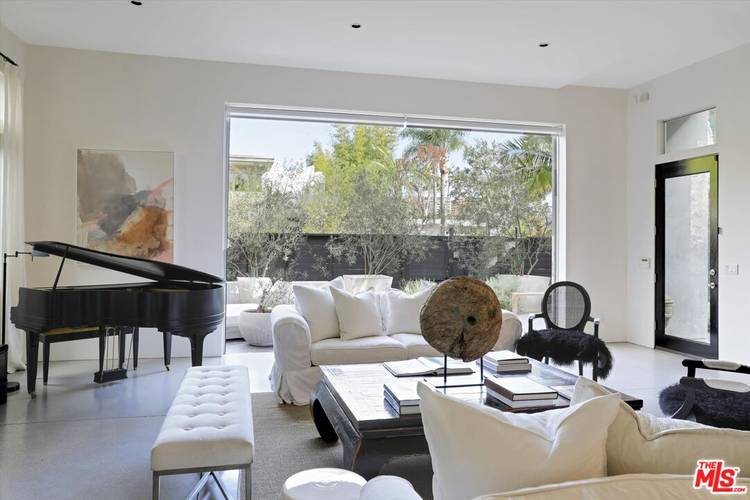 2425   Clement Ave 3BR Marina Del Rey La