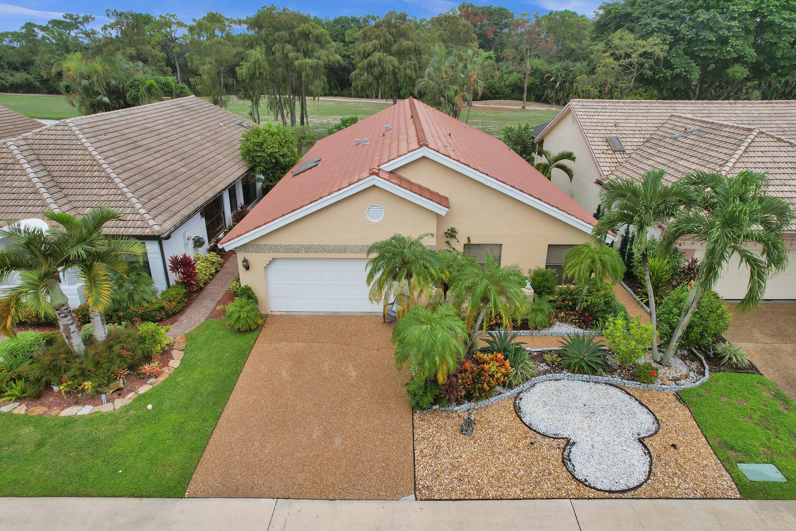 Come see this lovely 3 bedroom 2 bathroom home in the all age community of Boca Woods County Club.
