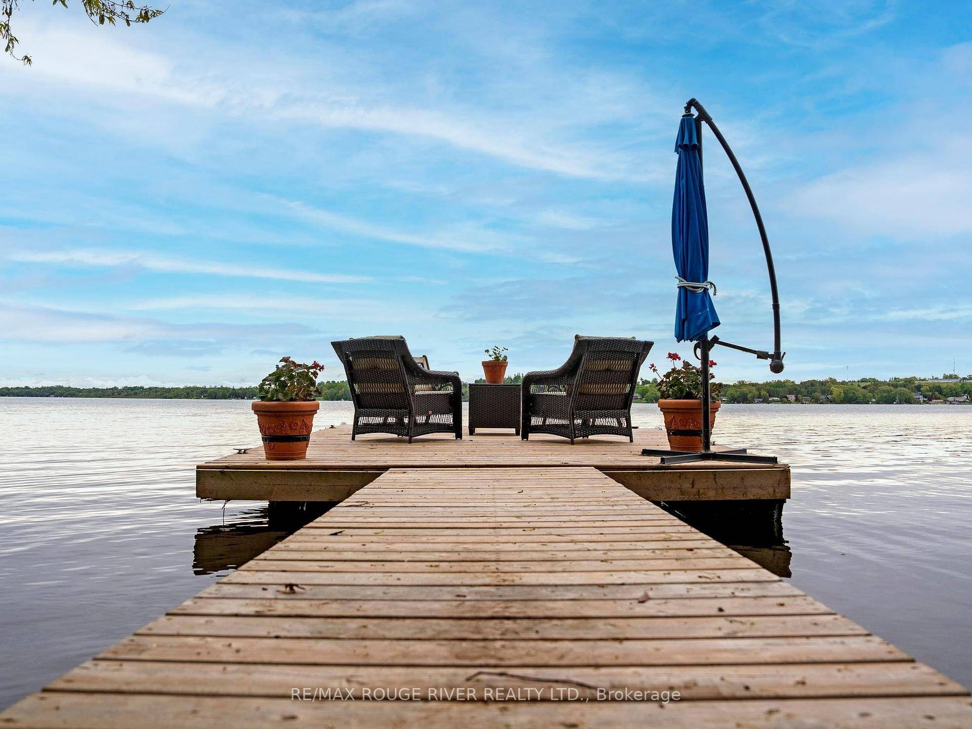 Prime Port Perry Waterfront Home A resplendent lake front home with panoramic views across Lake Scugog no matter the season.