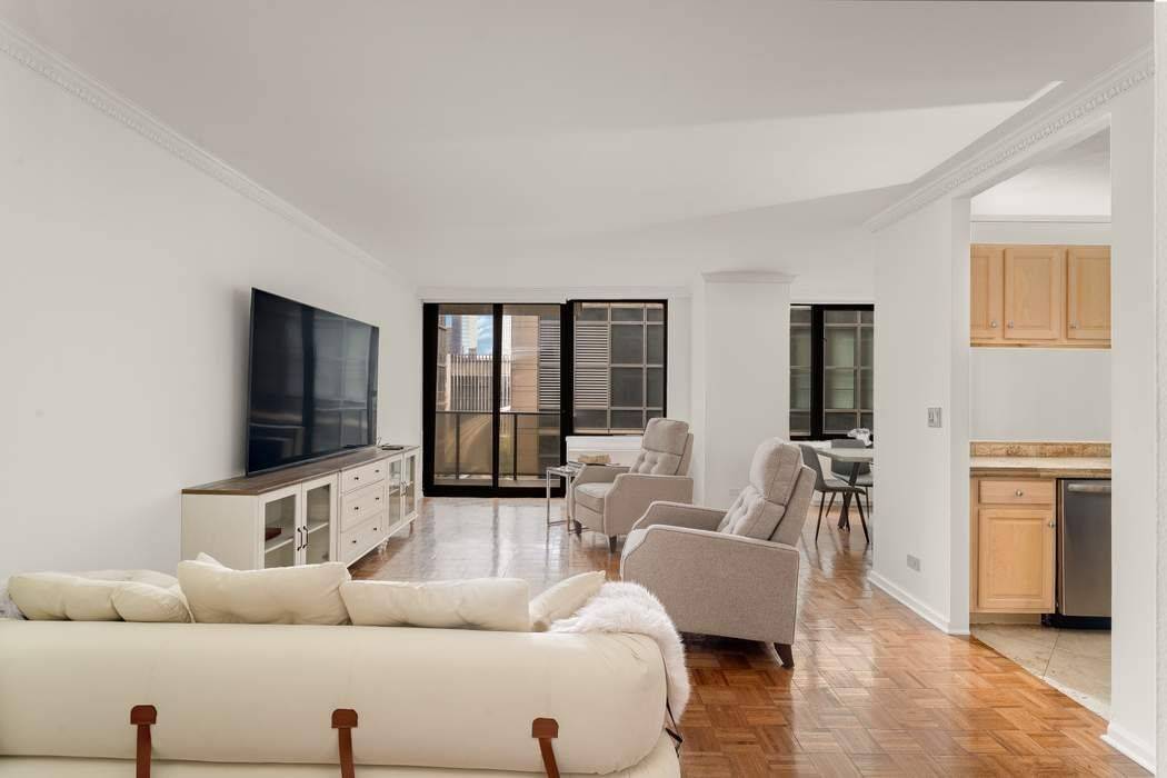 XXL Corner 1BR w Terrace at Lincoln Center Nearly 1, 000 Sq Ft !