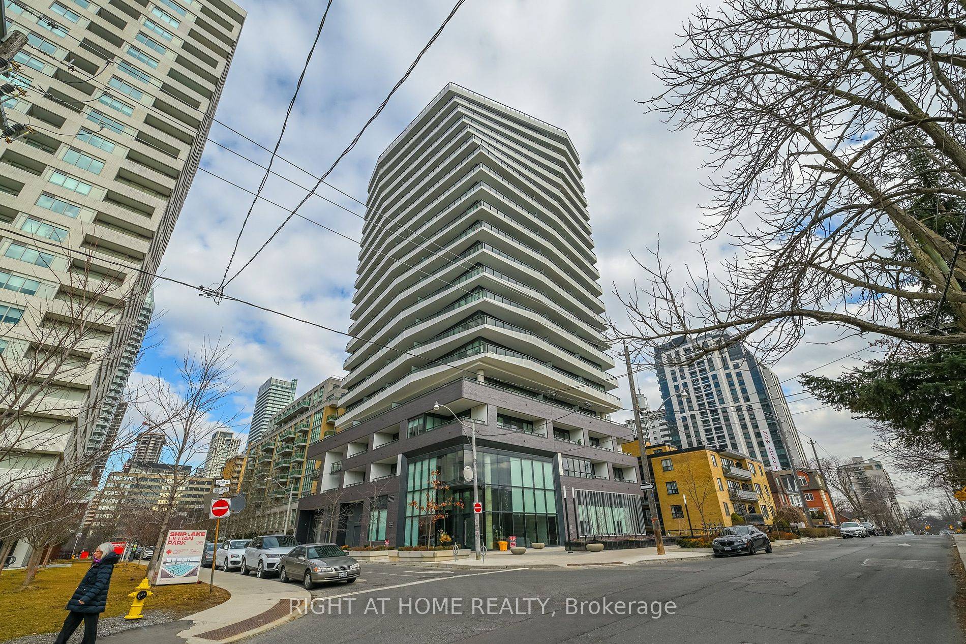 Welcome to the stunning condo at 11 Lillian Street, in the heart of Midtown Toronto !