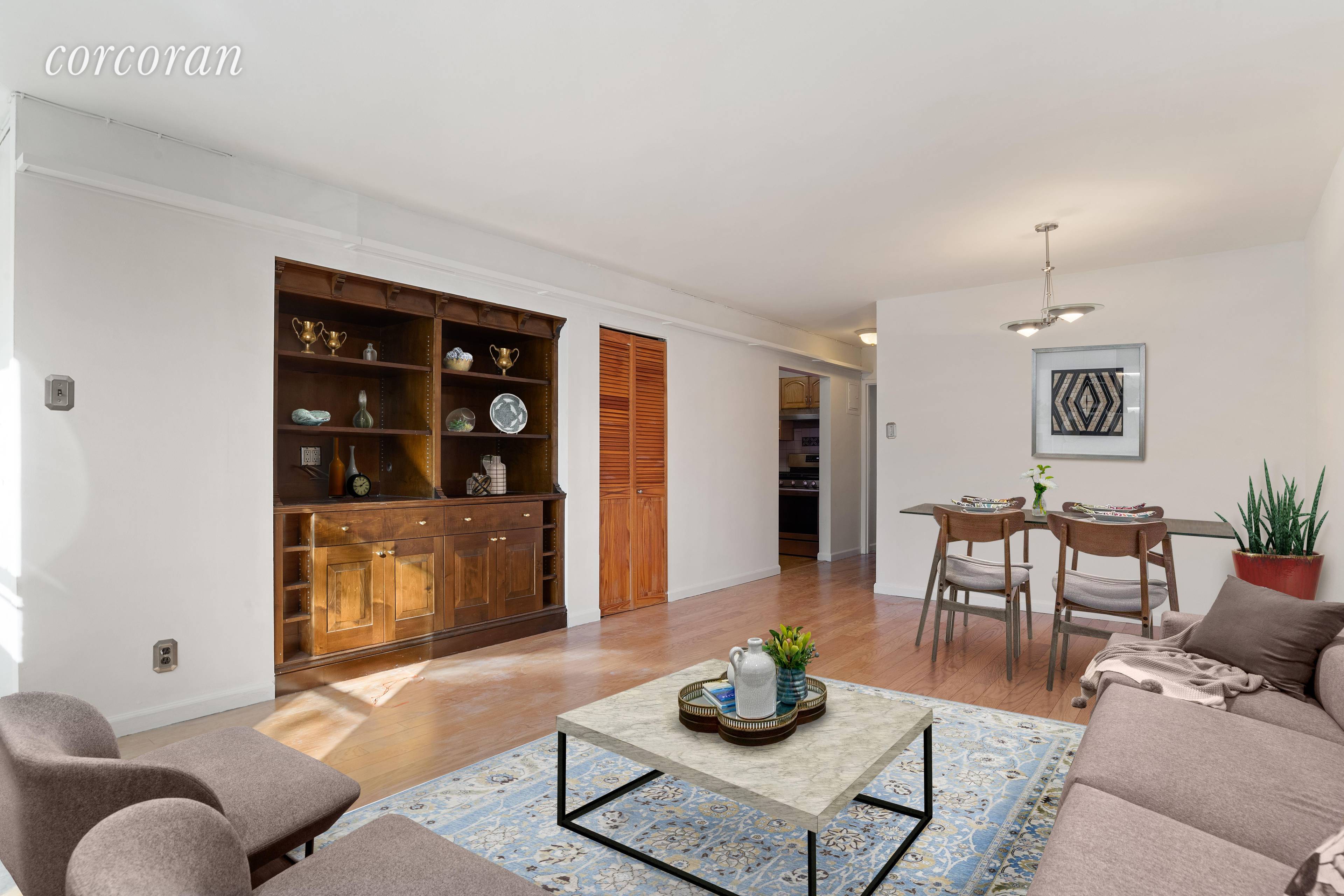 VIDEO TOUR https youtu. be Md4gJCUMgRQBright, sunny and spacious two bedroom condominium on the Columbia Waterfront district.