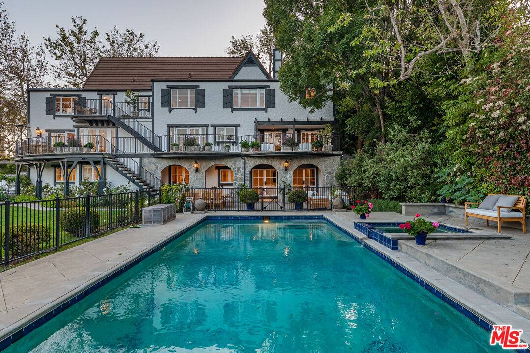 1756   Correa Way 6BR Brentwood La