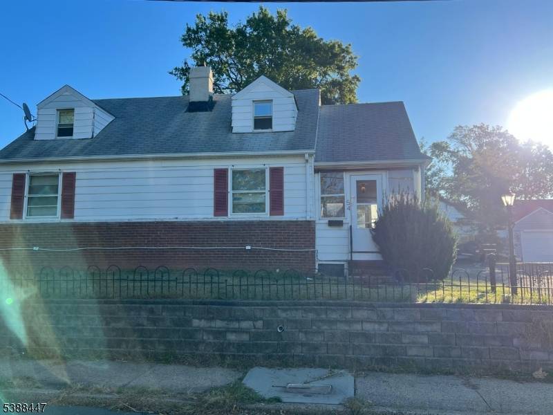 Clauss St Carteret Boro New Jersey Single-Family
