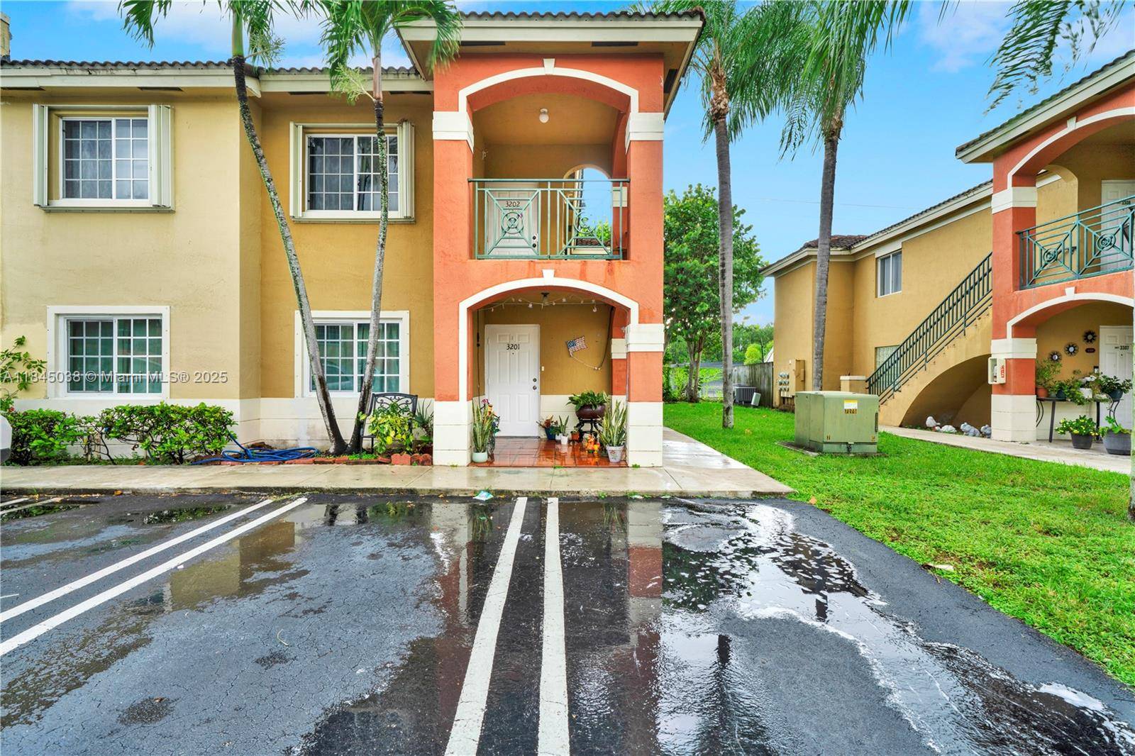 Spacious and bright second floor corner unit featuring 3 bedrooms, 2 bathrooms, and all tile flooring throughout.