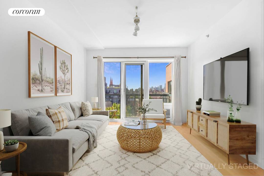 Located on the top floor of this boutique Williamsburg condo 7C offers gracious space and stunning views of downtown Manhattan including the Freedom Tower from the living room, bedroom and ...