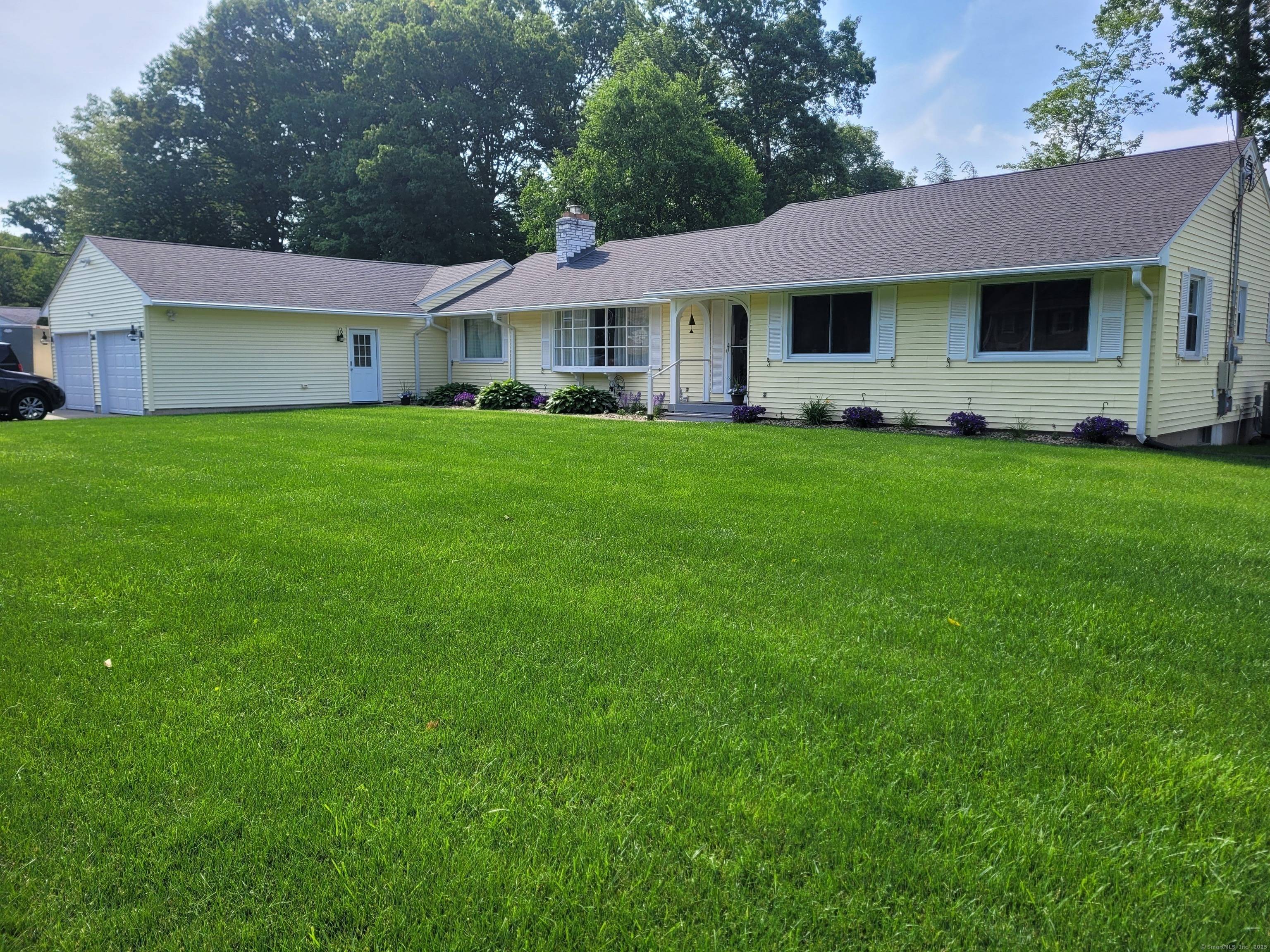 Nice clean multi generational with possible income from inlaw suite.