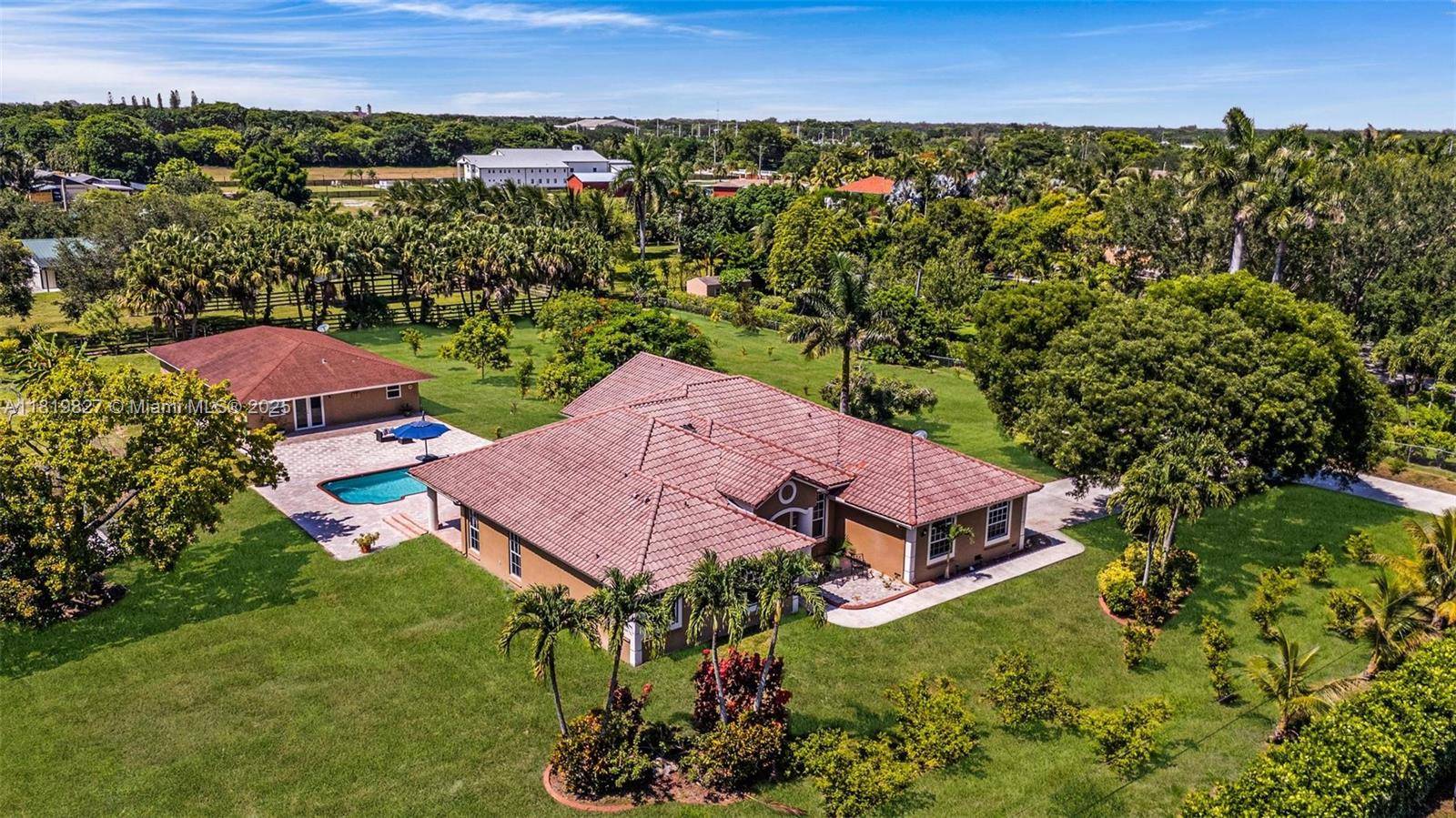 Fully fenced and gated 2.