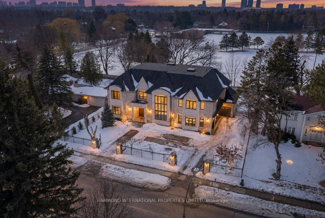 A Parkside Estate of Modern Elegance.