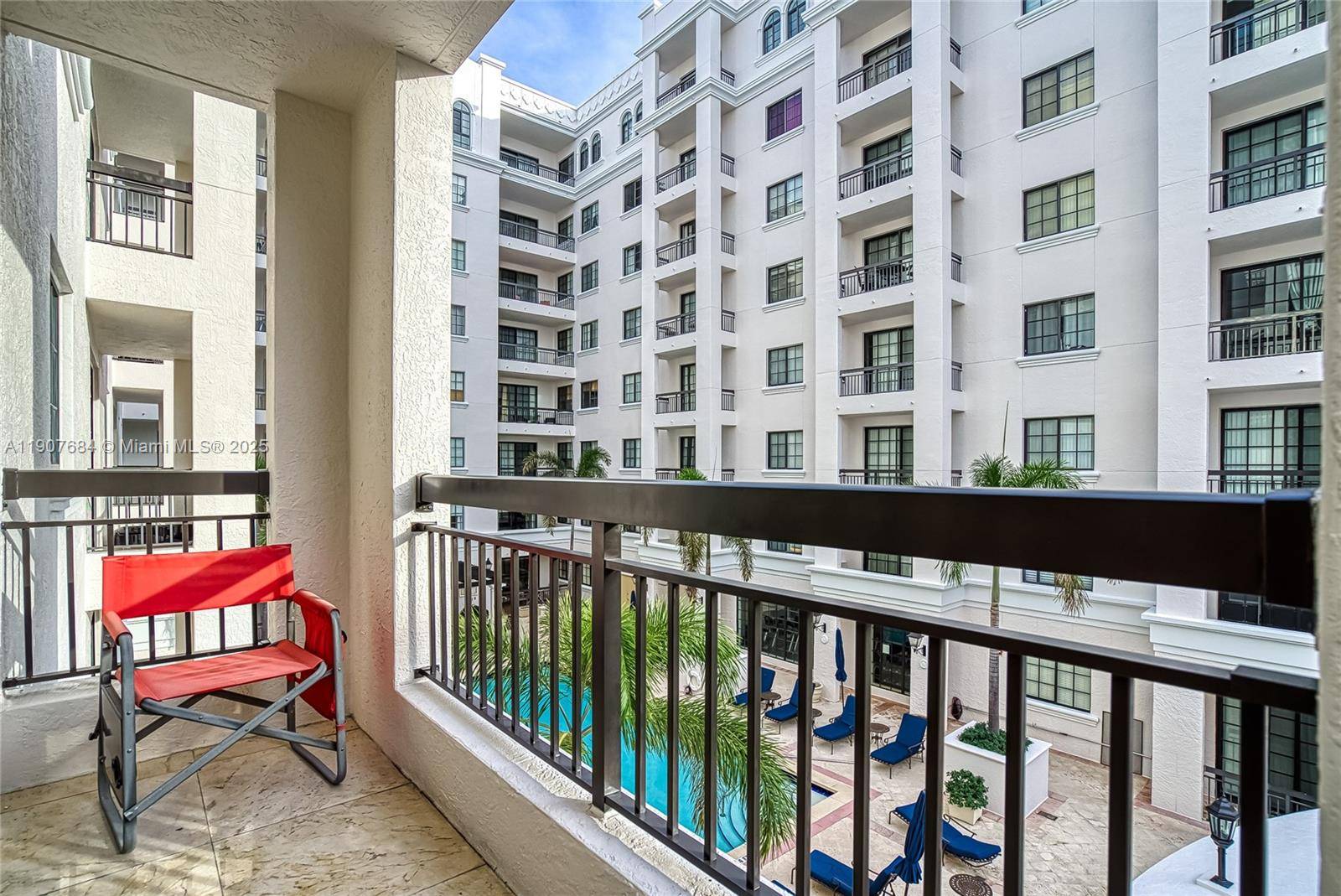 Great opportunity to live in the epicenter of Downtown Boca Raton.