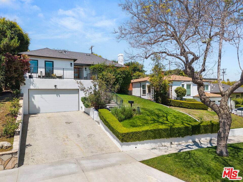 1839   Preuss Rd 4BR Beverlywood La