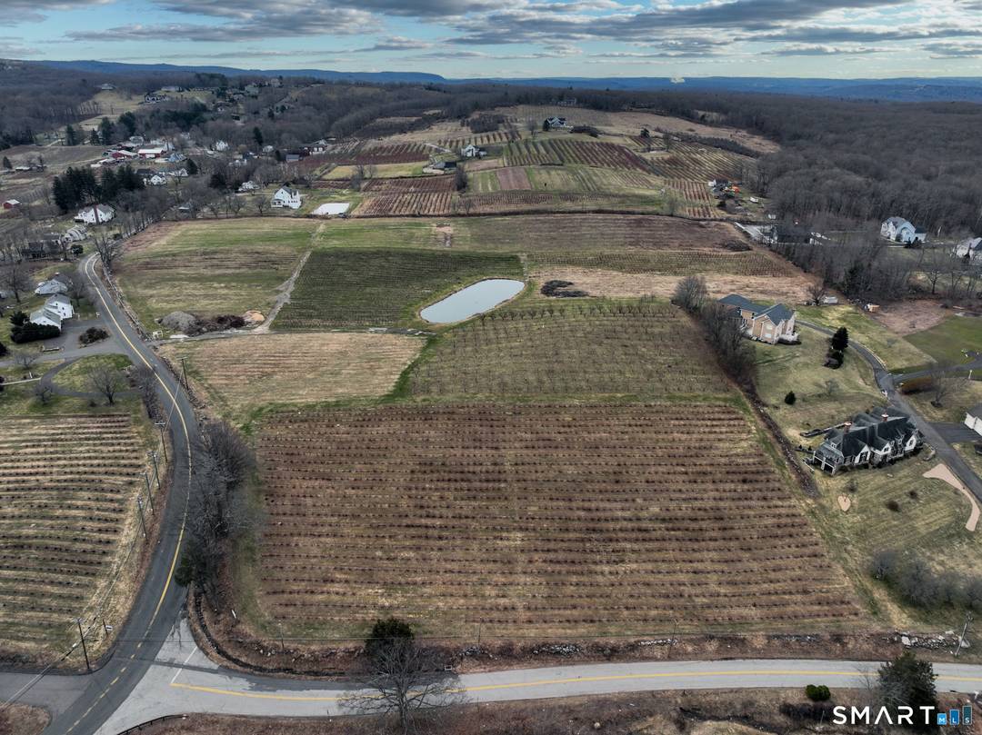 280 300 Matson Road presents a rare opportunity to acquire scenic agricultural land in one of the most desirable areas of South Glastonbury.