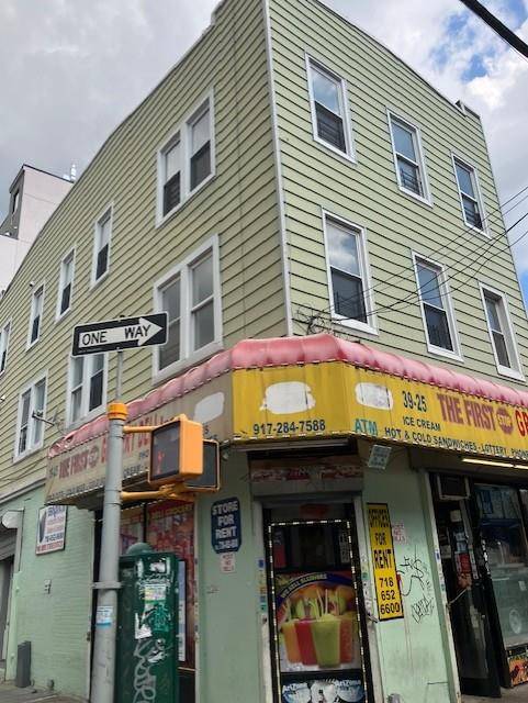 Good investment ! Now's the time to own this complex of stores and rental apartments properties that are located on a busy White Plains Rd.