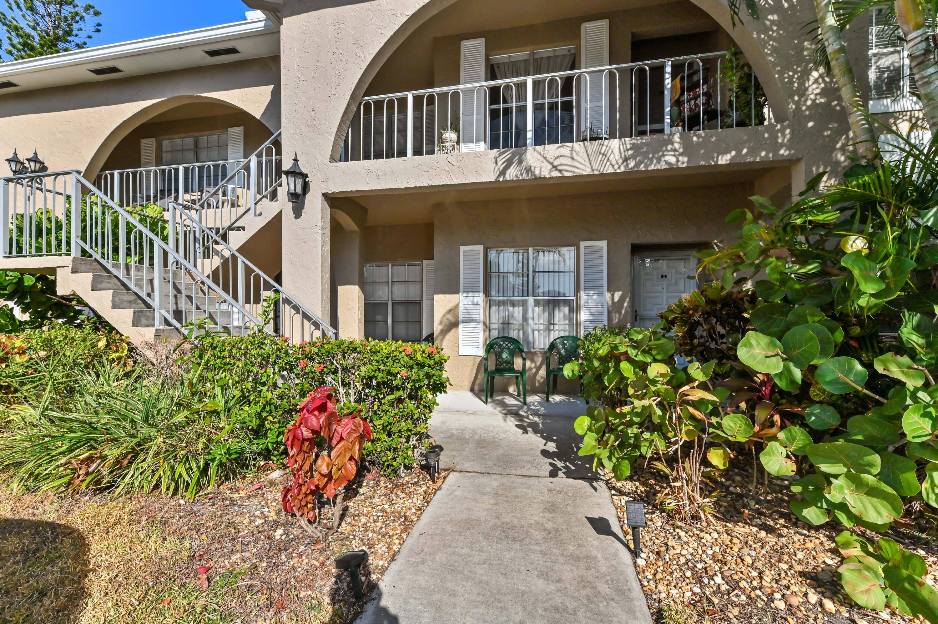 Discover this lovely end unit with extra windows and private views of paradise the minute you step in.