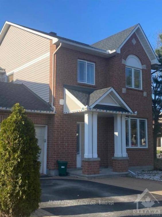 METICULOUS ! Discover the perfect family home nested in the neighbourhood of Orleans situated on a corner lot.