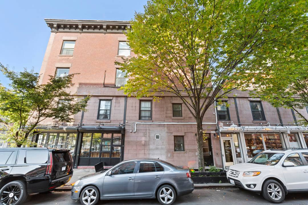 A well restored Pre War townhouse located in the heart of one of Harlem's most active and evolving neighborhoods.