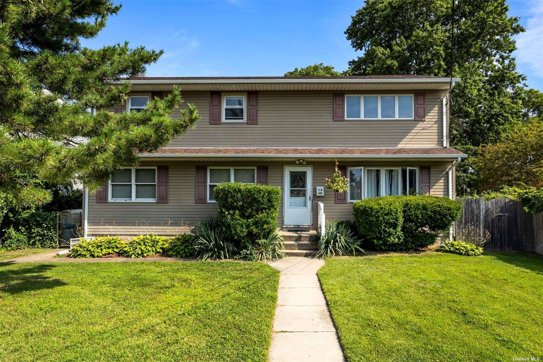 Welcome to this stunning 3 bedroom first floor unit for rent.