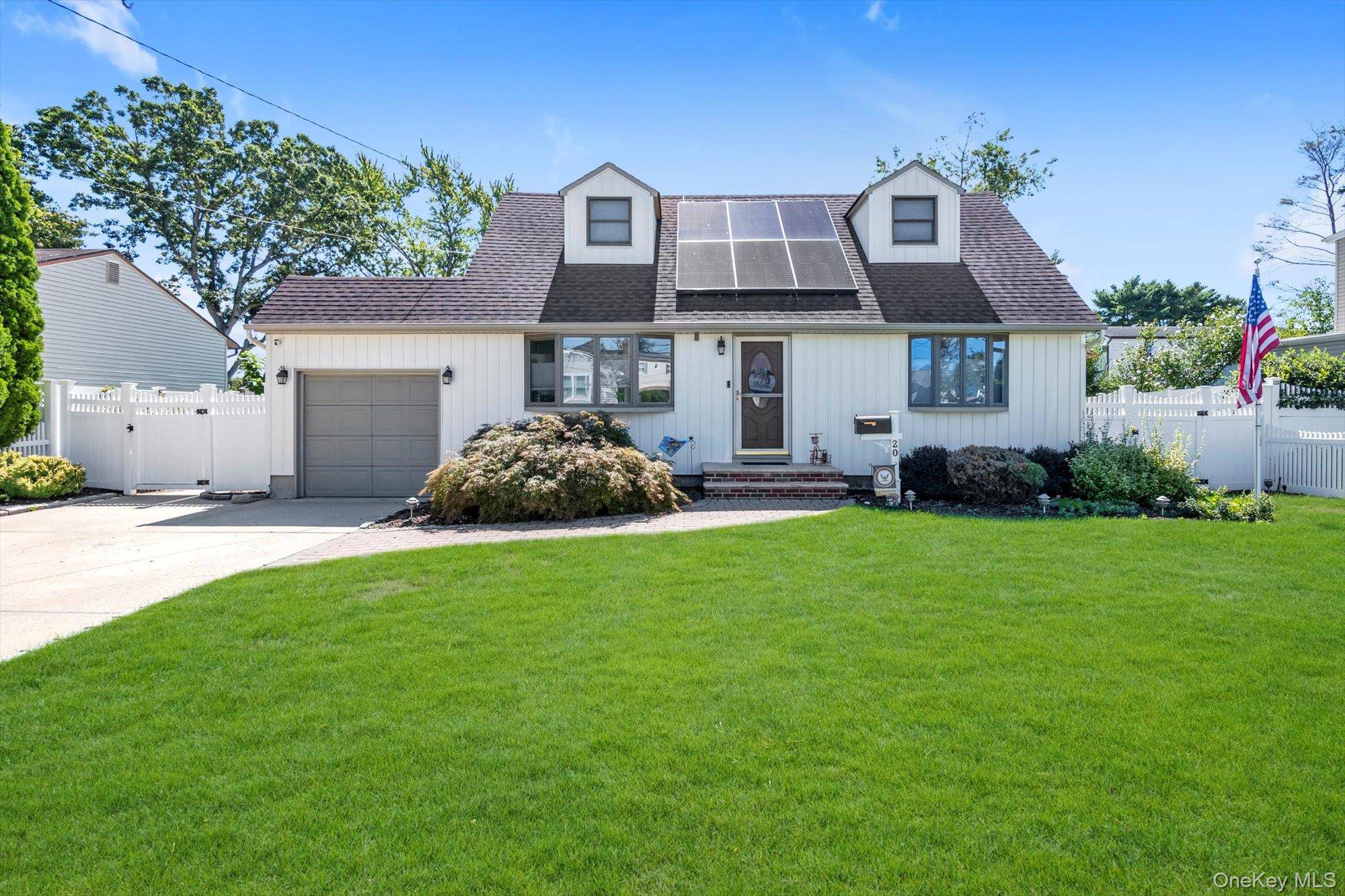 Beautiful 4 Bedroom Home with Modern Upgrades Move In Ready !