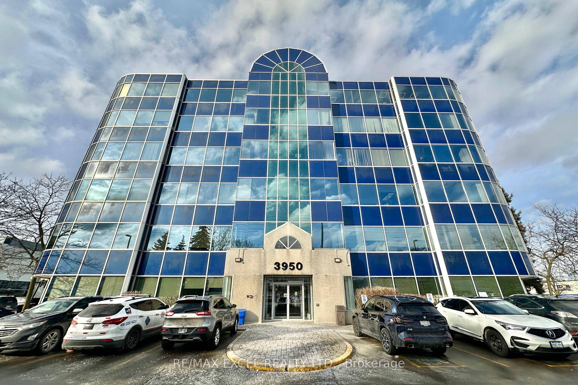 Prime Professional Office Space in the Heart of Markham.