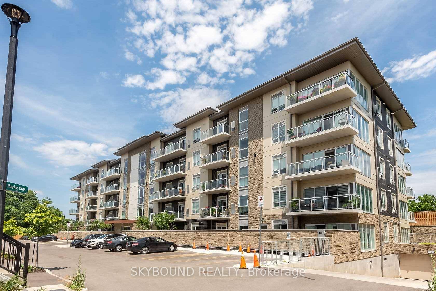 Sought After Corner Unit In The Quaint Residence of Monterey Heights Discover this Freshly Painted bright and stylish 861 sq.